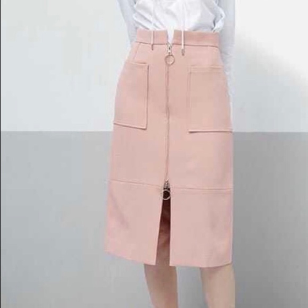 pocket midi a-line pink skirt by Genuine People